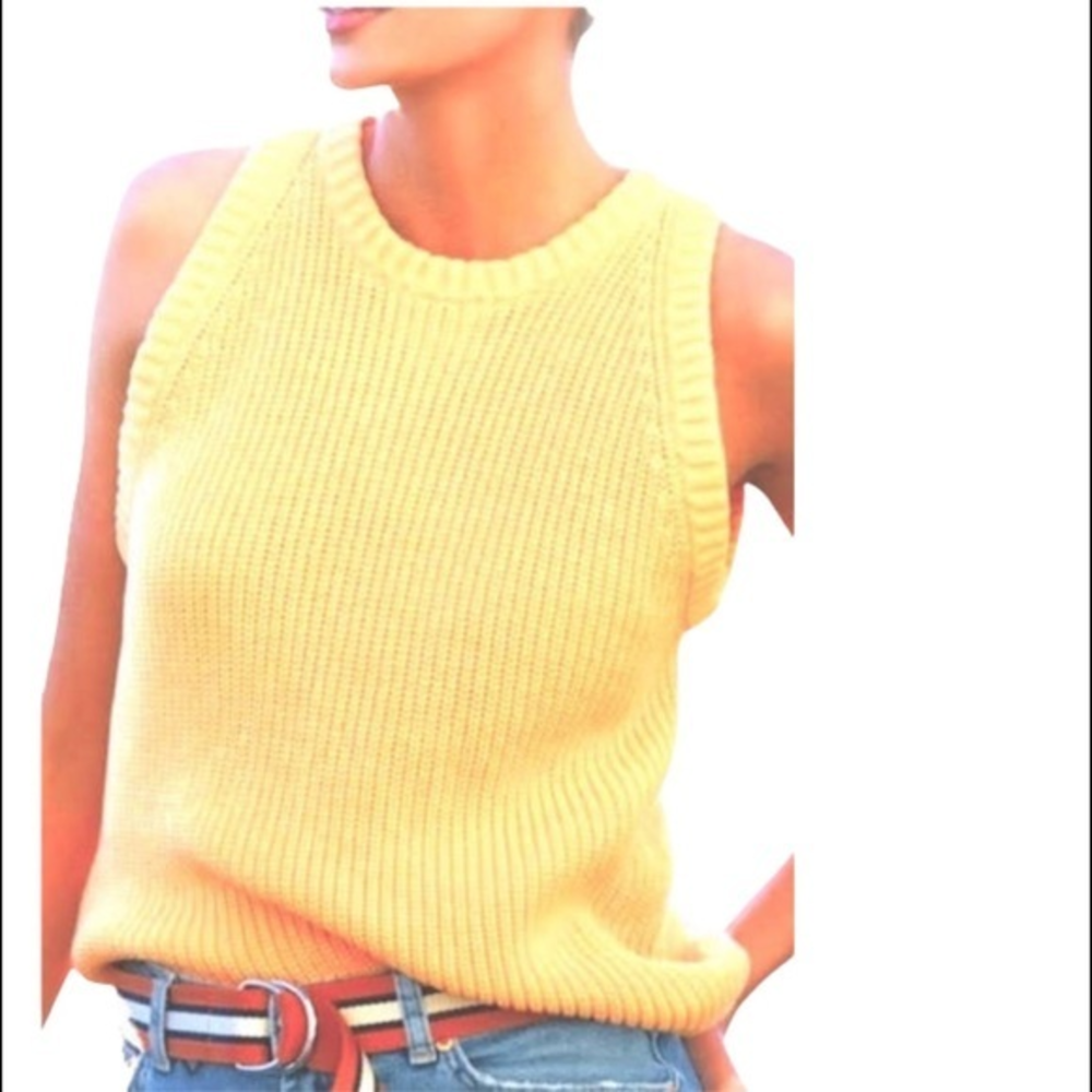 525 America Yellow Knitted Sweater Tank Size Large‎